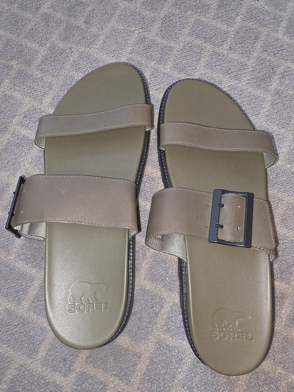 Sorel Olive Green Leather Slide with Black Logo Print